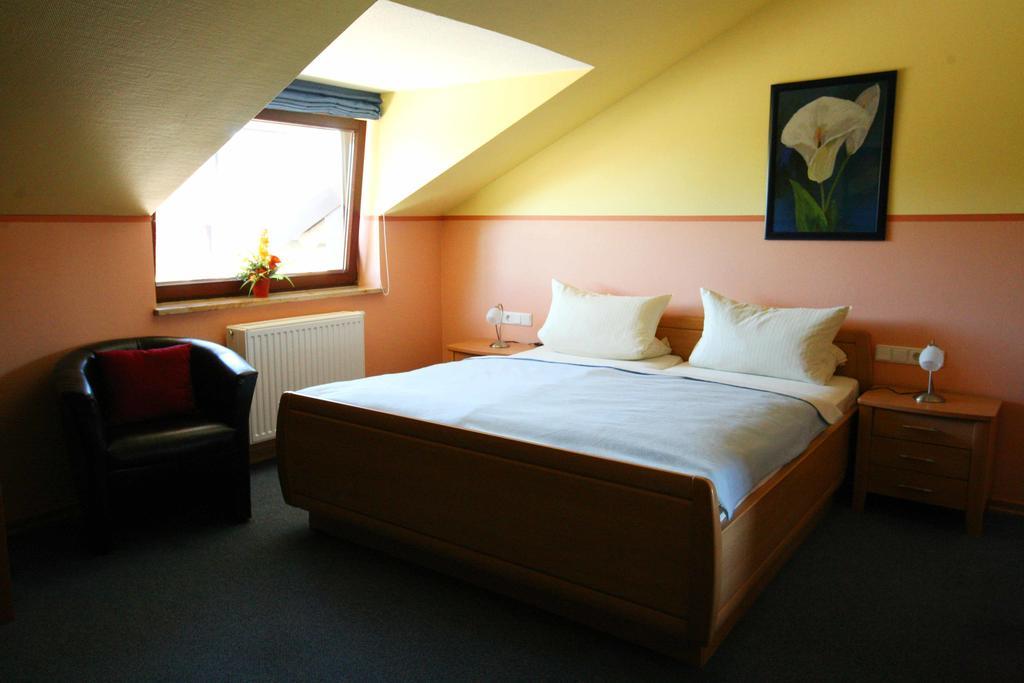 Hotel & Restaurant Schlei-Liesel Güby Exteriör bild